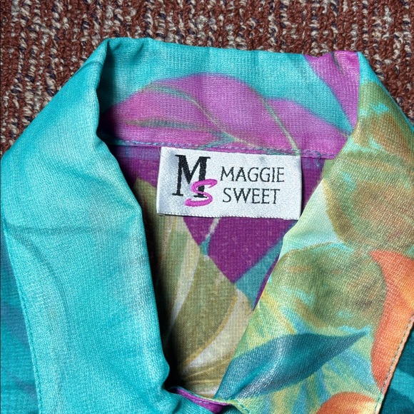 Maggie Sweet vintage sheer capri blue tropical floral button down women’s blouse - Picture 9 of 13